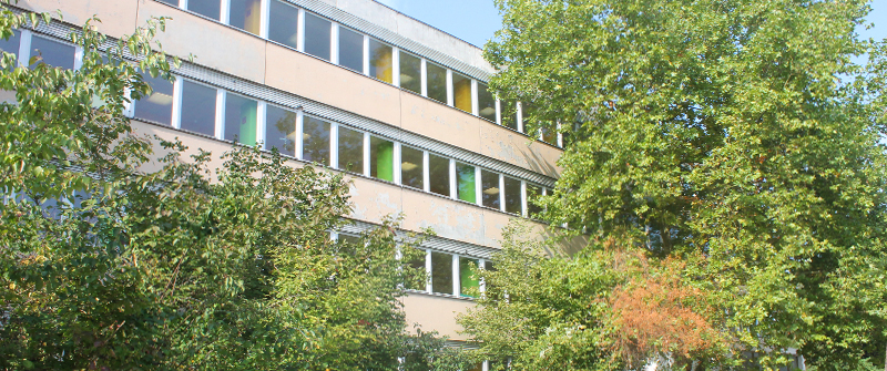 Schulsozialarbeit an der Schule am Wildgarten, Grundschule und Schule der Sekundarstufe I mit dem Förderschwerpunkt „Lernen“, Schulgebäude